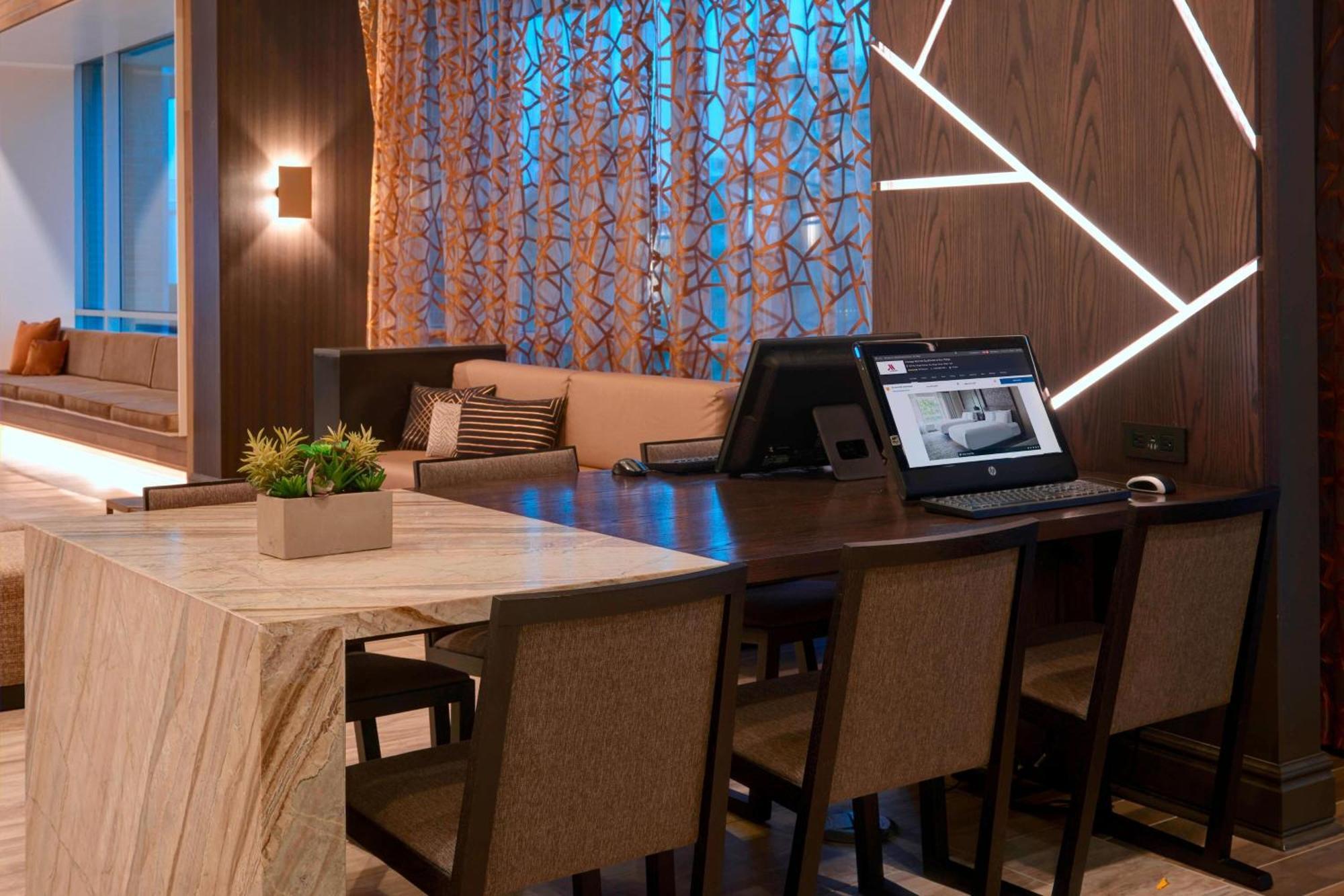 Hotel Chicago Marriott Southwest At Burr Ridge Extérieur photo